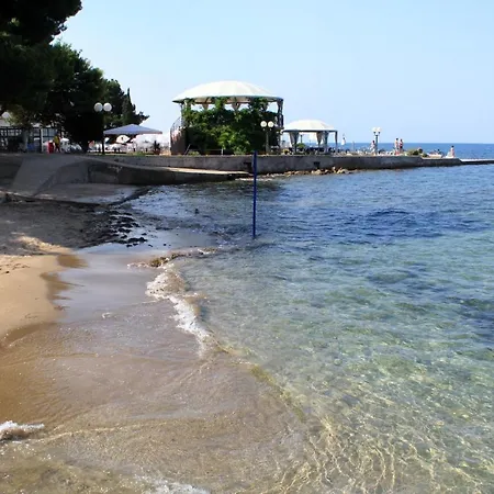 Apartment With A Parking Space - 7073 Umag