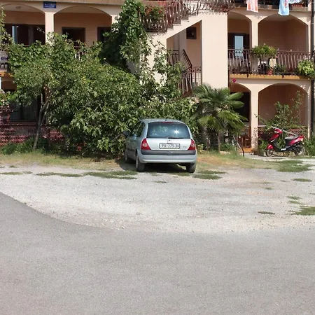Apartment With A Parking Space - 7073 *